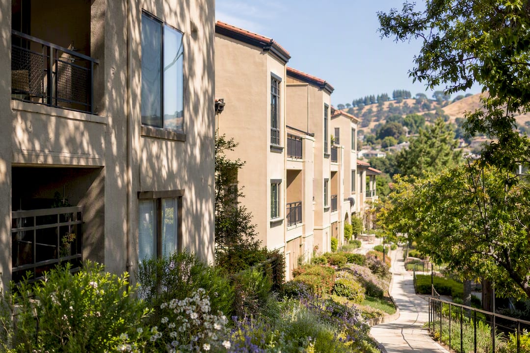 Reviewing HOA Documents in California: A Buyer’s Legal Checklist