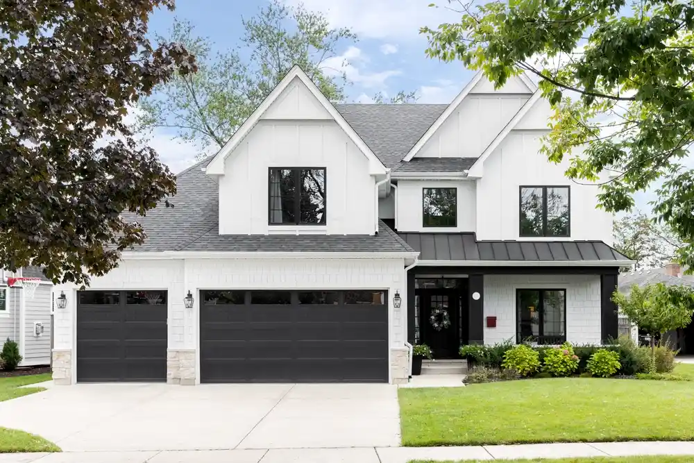 sold white home